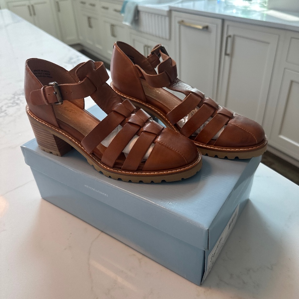 SEYCHELLES Social Butterfly Tan Fisherman heeled sandal Size 7.5